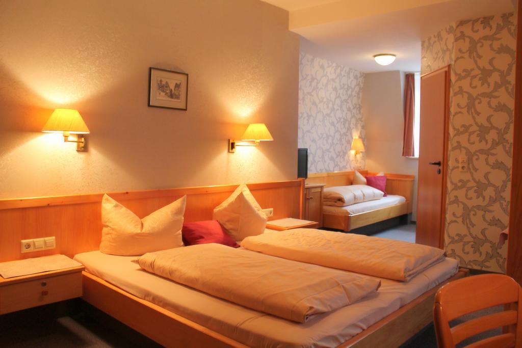 Schwarzes Lamm Hotel Ротенбург об дер Таубер Стая снимка