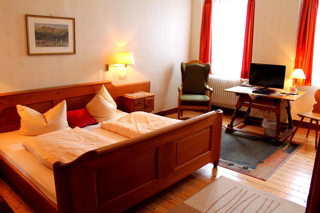 Schwarzes Lamm Hotel Ротенбург об дер Таубер Стая снимка