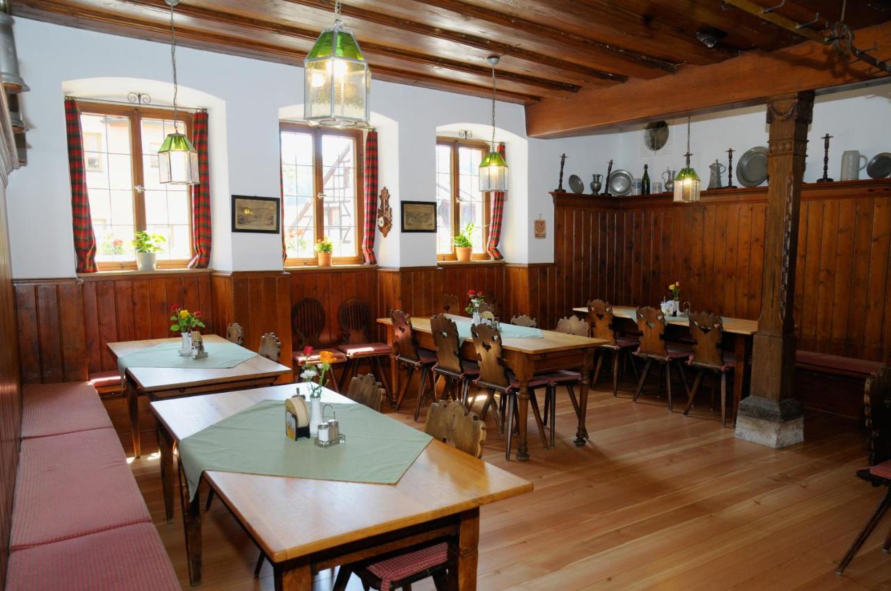Schwarzes Lamm Hotel Ротенбург об дер Таубер Екстериор снимка
