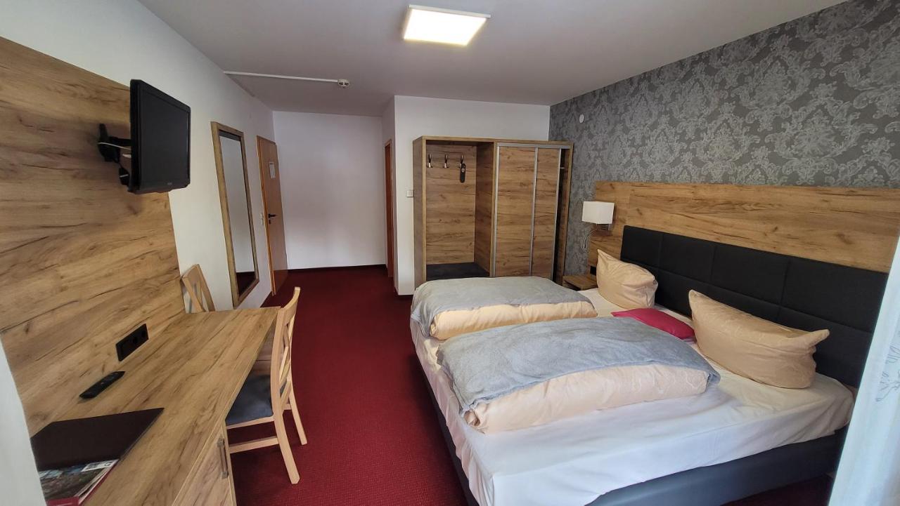 Schwarzes Lamm Hotel Ротенбург об дер Таубер Екстериор снимка