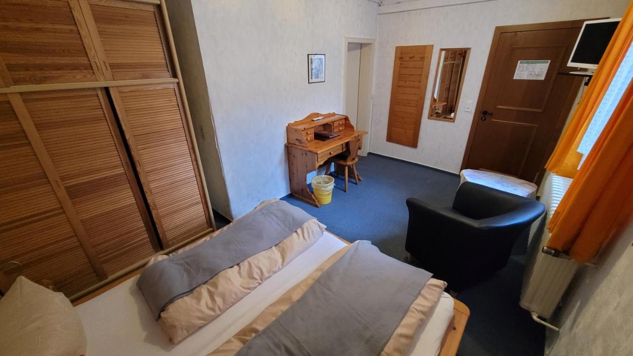 Schwarzes Lamm Hotel Ротенбург об дер Таубер Екстериор снимка