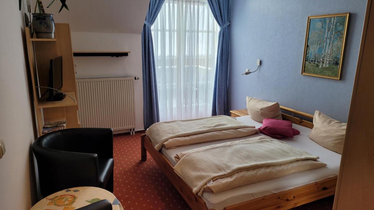 Schwarzes Lamm Hotel Ротенбург об дер Таубер Екстериор снимка